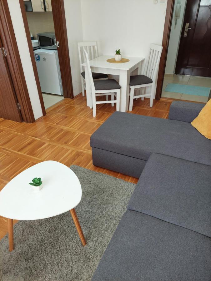 Smiley 2 - Subotica Centarアパートメント エクステリア 写真